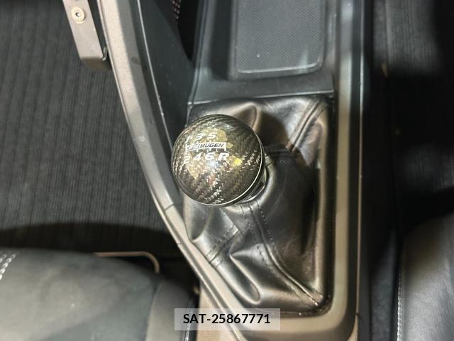 Honda S660 2016-04 8054542-1
