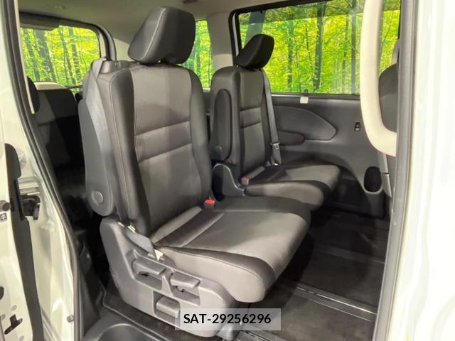 Nissan SERENA 2022-11 8053636-7