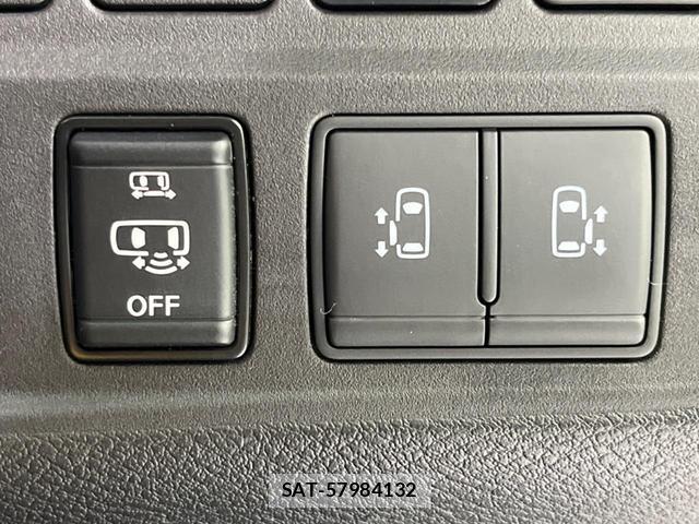 Nissan SERENA 2021-04 8053638-5