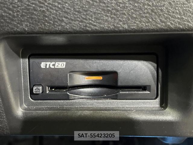 Nissan SERENA 2023-09 8053702-6