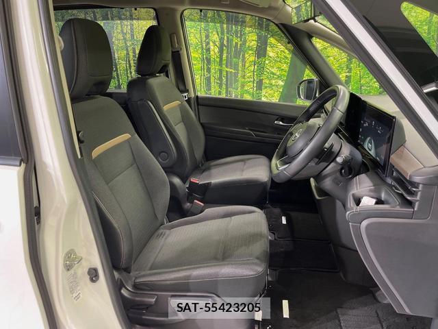 Nissan SERENA 2023-09 8053702-9