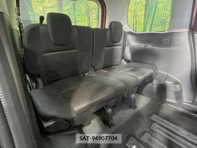 Nissan SERENA 2017-02 8053710-9