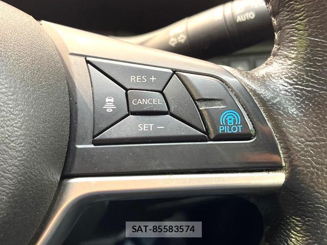 Nissan SERENA 2018-04 8053991-4
