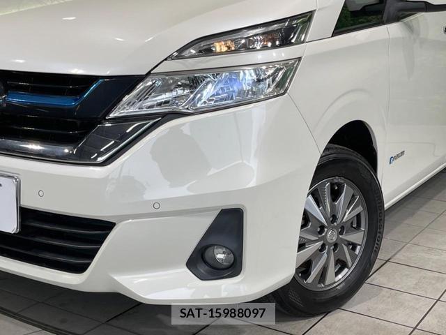 Nissan SERENA 2018-10 8054080-12