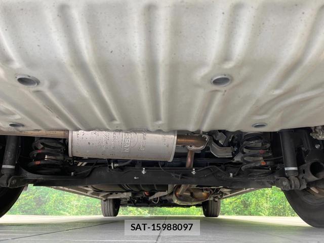 Nissan SERENA 2018-10 8054080-18