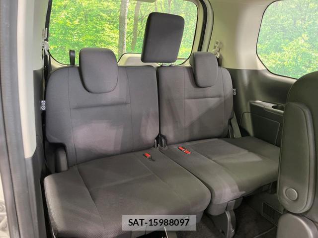 Nissan SERENA 2018-10 8054080-9