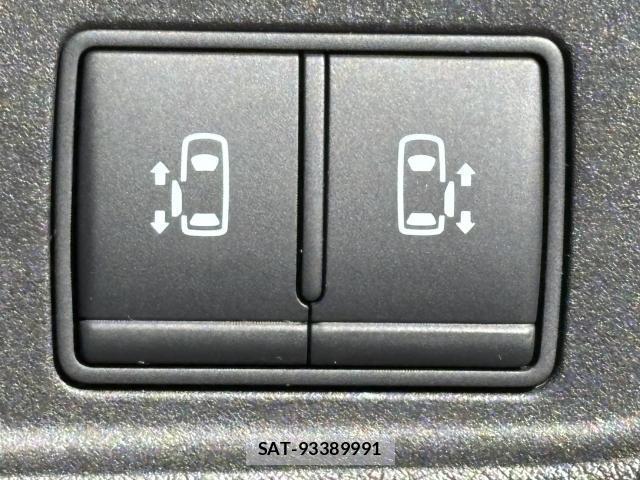 Nissan SERENA 2018-03 8054150-10