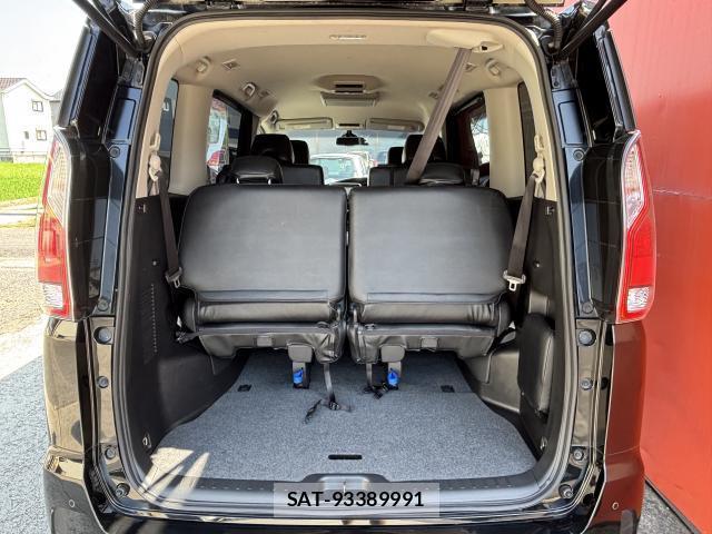 Nissan SERENA 2018-03 8054150-19