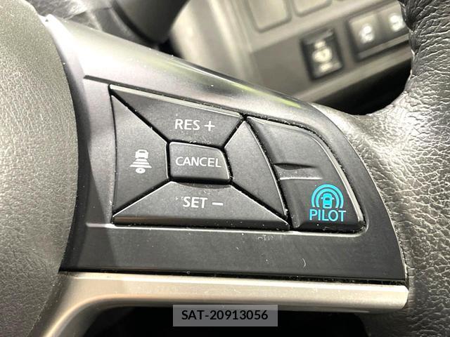 Nissan SERENA 2018-09 8054167-5