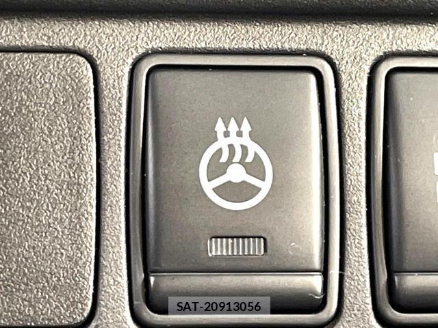Nissan SERENA 2018-09 8054167-8