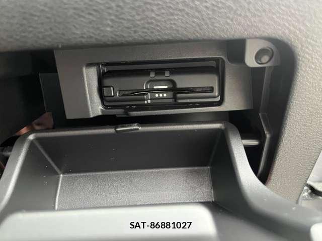 Nissan SERENA 2021-10 8054242-11