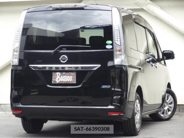 Nissan SERENA 2015-08 8054430-1