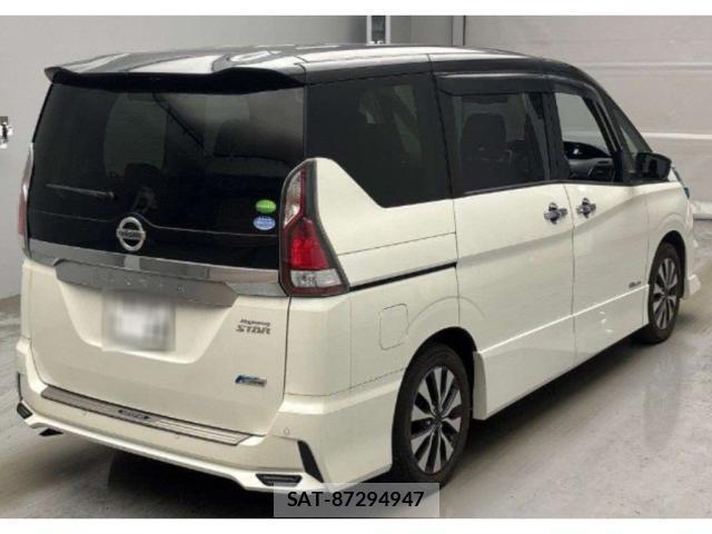 Nissan SERENA 2018-03 8054615-4