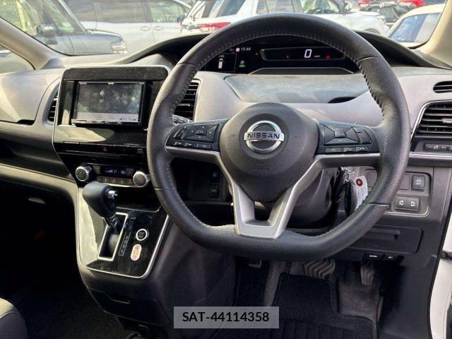 Nissan SERENA 2020-01 8054840-4