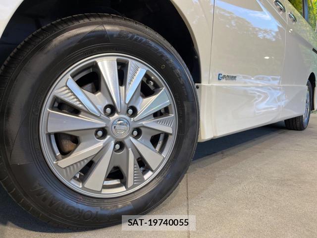 Nissan SERENA 2018-06 8055185-13