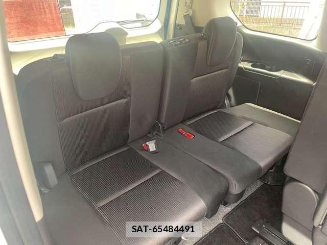 Nissan SERENA 2018-12 8055205-12