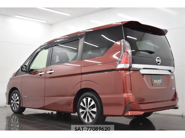 Nissan SERENA 2018-01 8055355-9