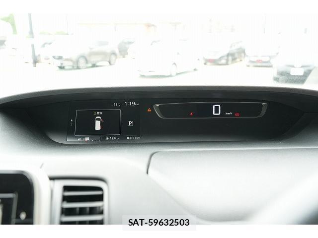 Nissan SERENA 2017-01 8055463-10