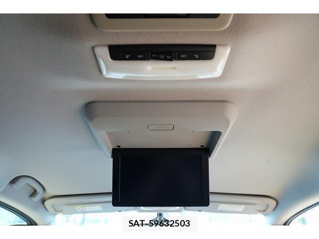 Nissan SERENA 2017-01 8055463-8
