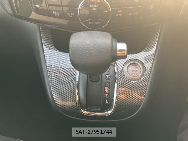 Nissan SERENA 2013-07 8055623-14