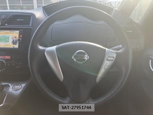 Nissan SERENA 2013-07 8055623-16