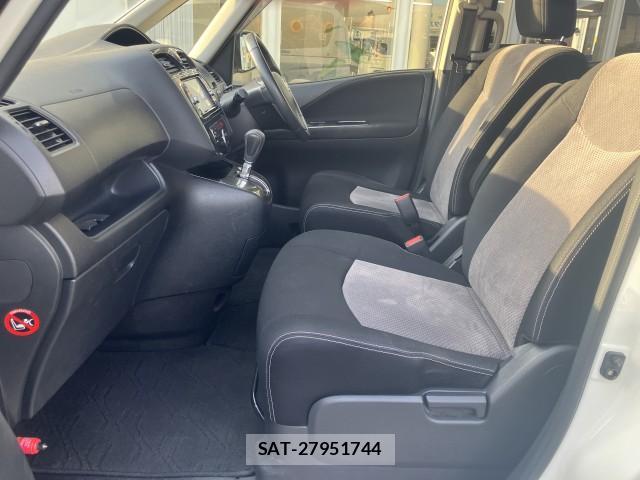 Nissan SERENA 2013-07 8055623-4