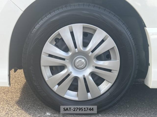 Nissan SERENA 2013-07 8055623-7