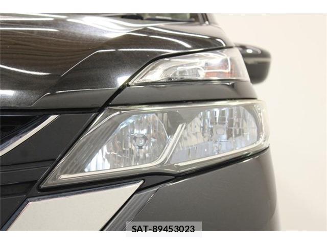 Nissan SERENA 2018-03 8055893-13