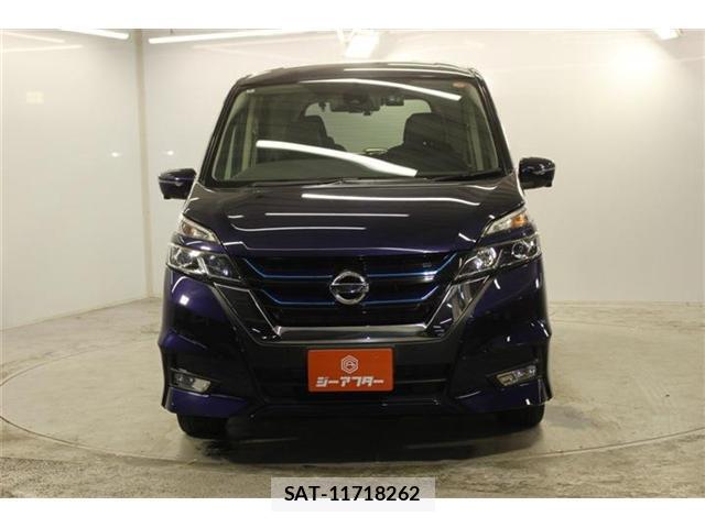 Nissan SERENA 2018-09 8055902-1