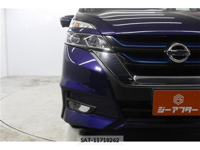 Nissan SERENA 2018-09 8055902-10