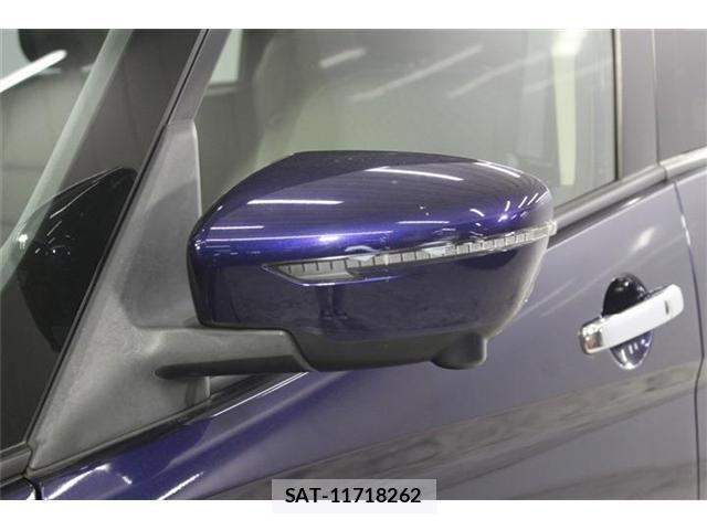 Nissan SERENA 2018-09 8055902-16