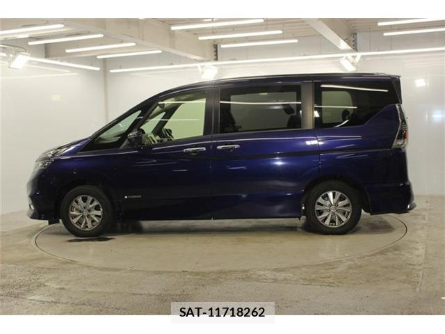 Nissan SERENA 2018-09 8055902-7