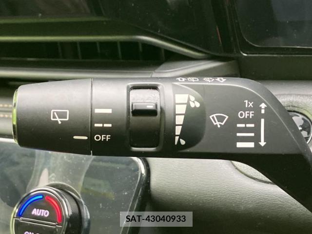 Nissan SERENA 2023-07 8056216-16