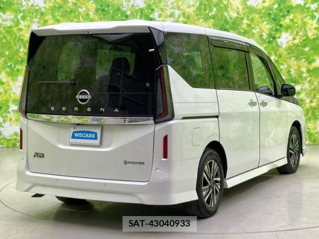 Nissan SERENA 2023-07 8056216-2