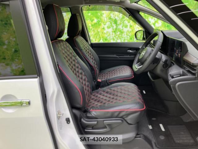 Nissan SERENA 2023-07 8056216-3