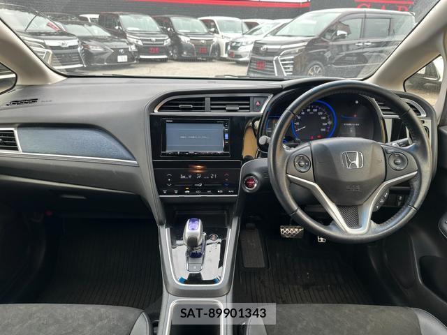 Honda SHUTTLE 2016-06 8054194-1