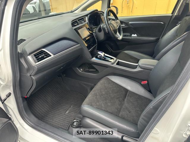 Honda SHUTTLE 2016-06 8054194-13