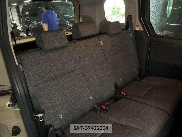 Toyota SIENTA 2023-06 8053331-7