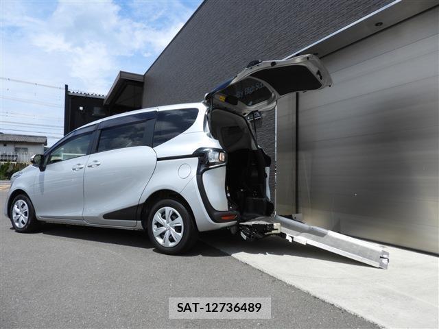 Toyota SIENTA 2019-03 8053402-0