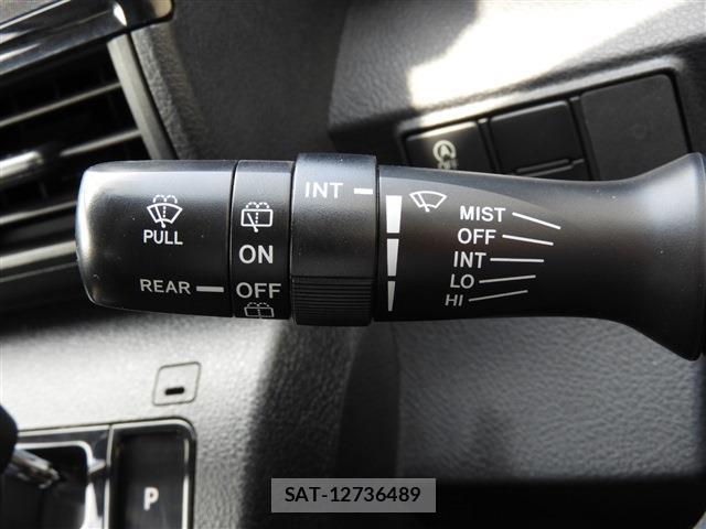 Toyota SIENTA 2019-03 8053402-15