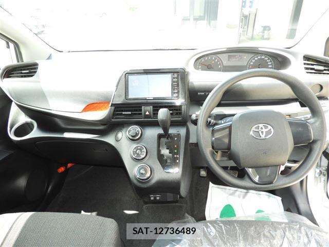 Toyota SIENTA 2019-03 8053402-7