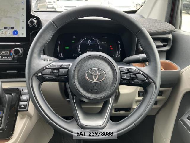 Toyota SIENTA 2023-06 8053521-13