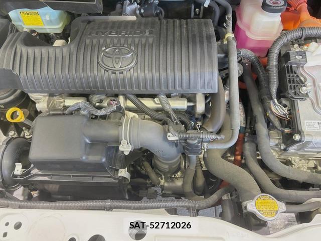 Toyota SIENTA 2017-10 8053718-18