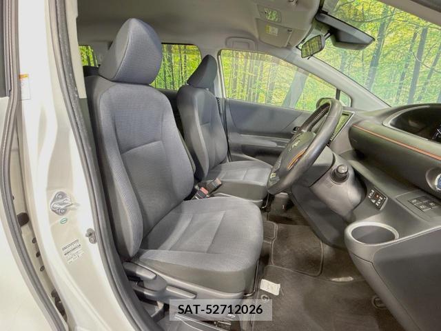 Toyota SIENTA 2017-10 8053718-7