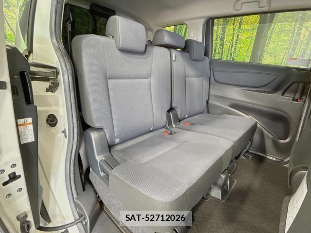 Toyota SIENTA 2017-10 8053718-8