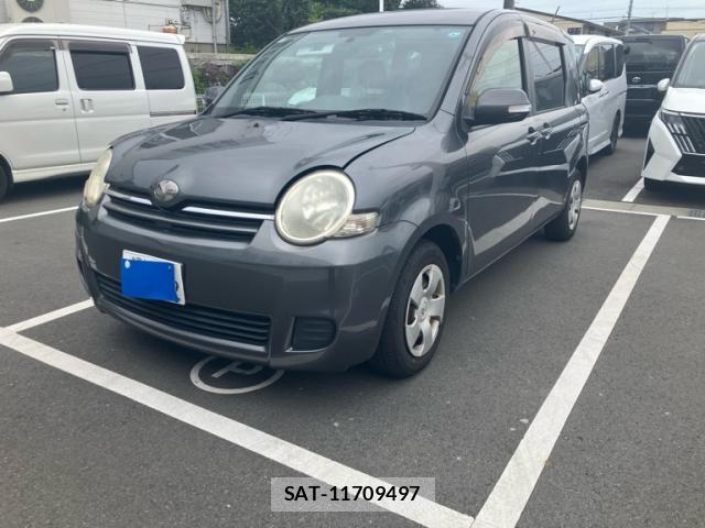 Toyota SIENTA 2010-02 8053953-0