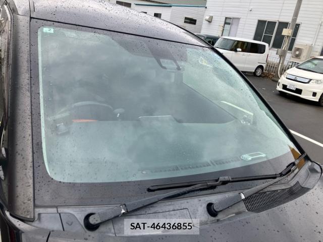Toyota SIENTA 2015-09 8054022-17