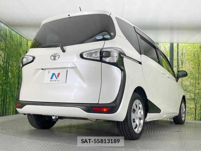 Toyota SIENTA 2016-03 8054031-17