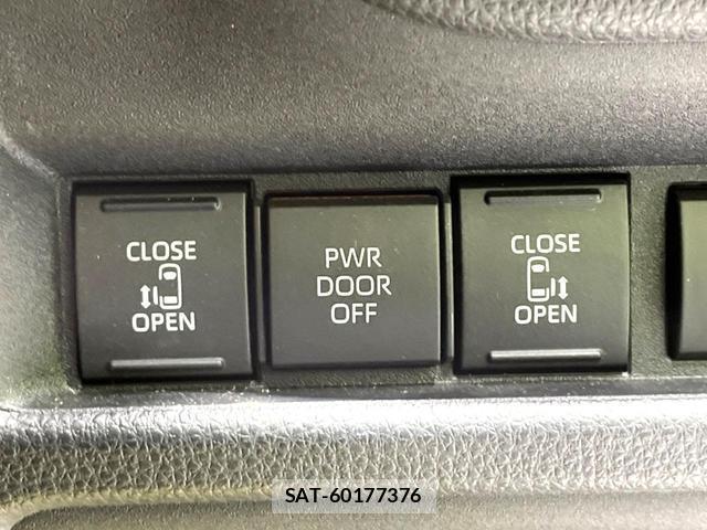 Toyota SIENTA 2022-12 8054166-5