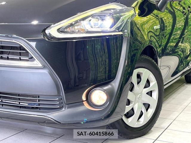 Toyota SIENTA 2015-10 8054273-12